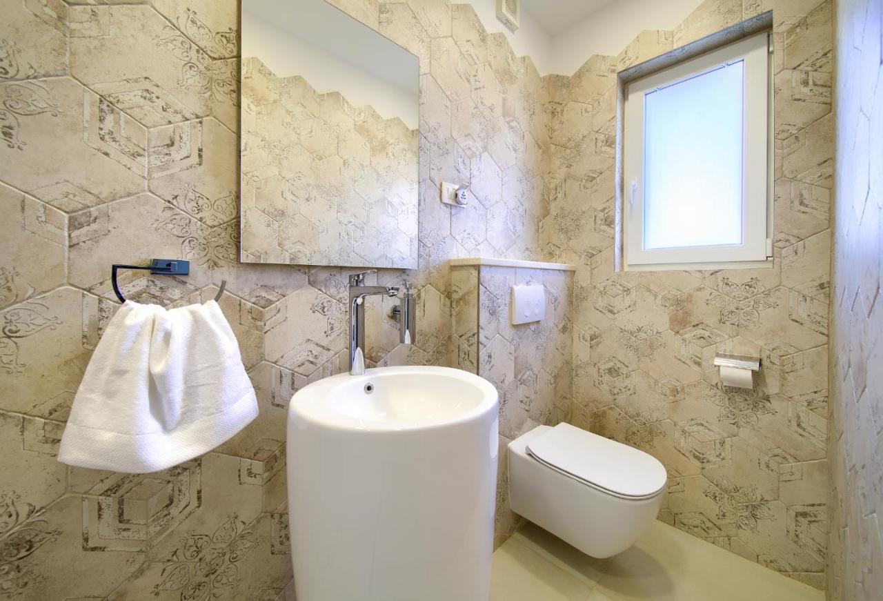 Villa Allegra Garica Екстериор снимка
