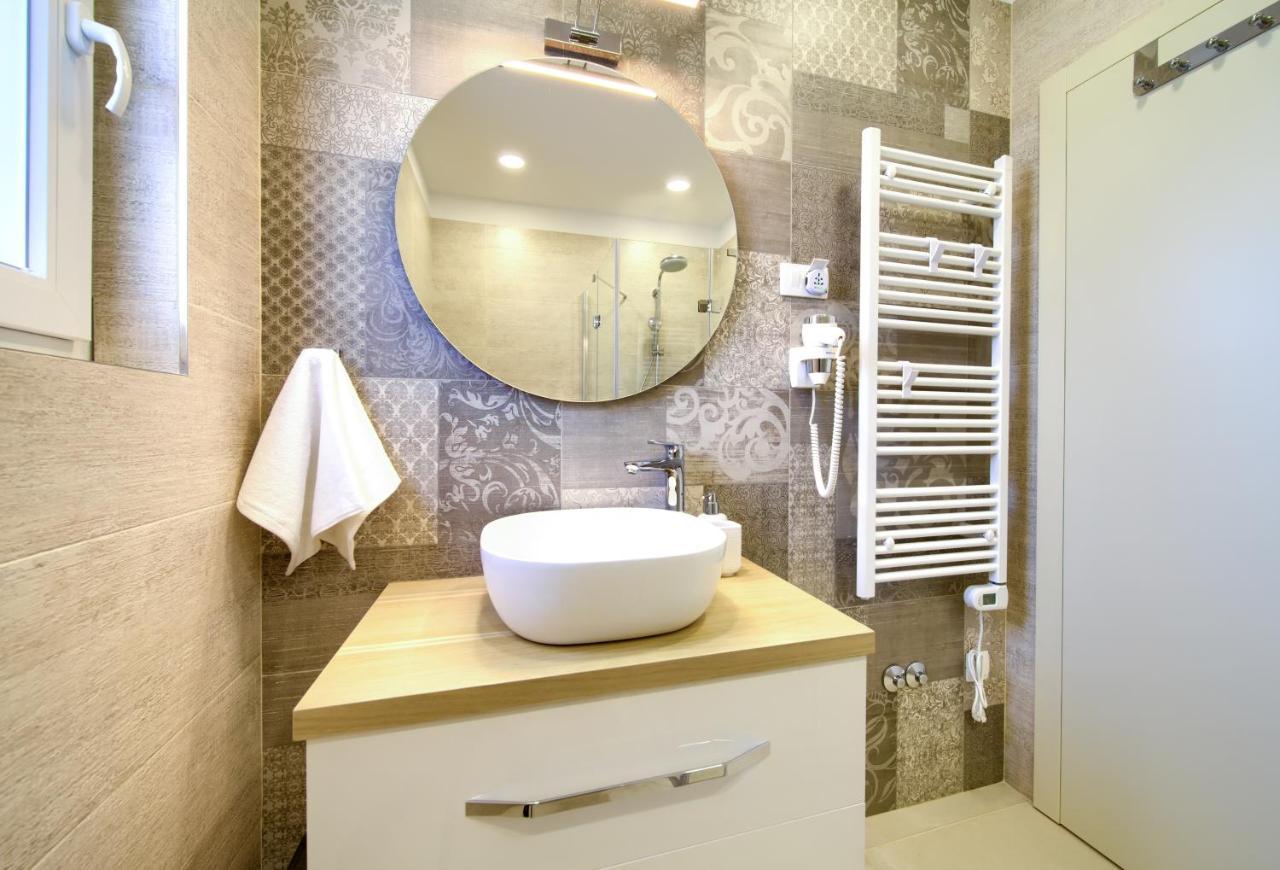 Villa Allegra Garica Екстериор снимка